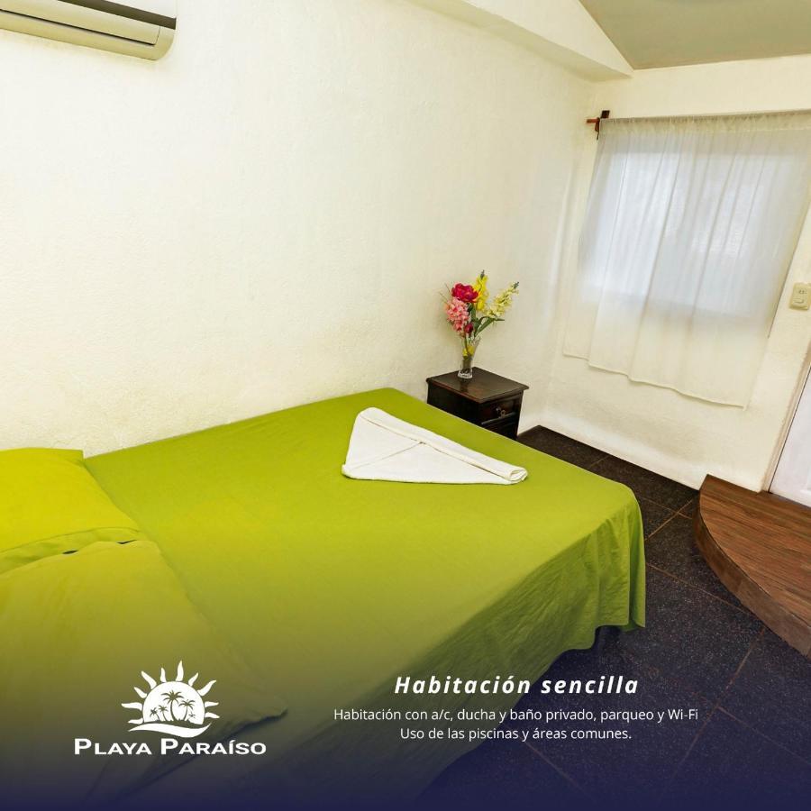 Hotel Playa Paraiso Monterrico Kültér fotó
